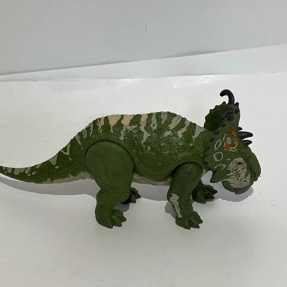 Mattel Green 2018 Jurassic World Fallen Kingdom Roarivores Sinoceratops Dinosaur
